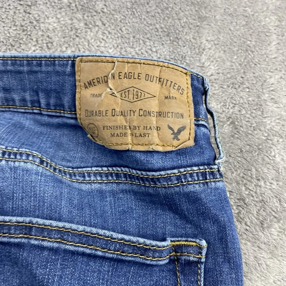 American Eagle Original Straight Jeans Mens Size 34x32 Blue Medium Wash